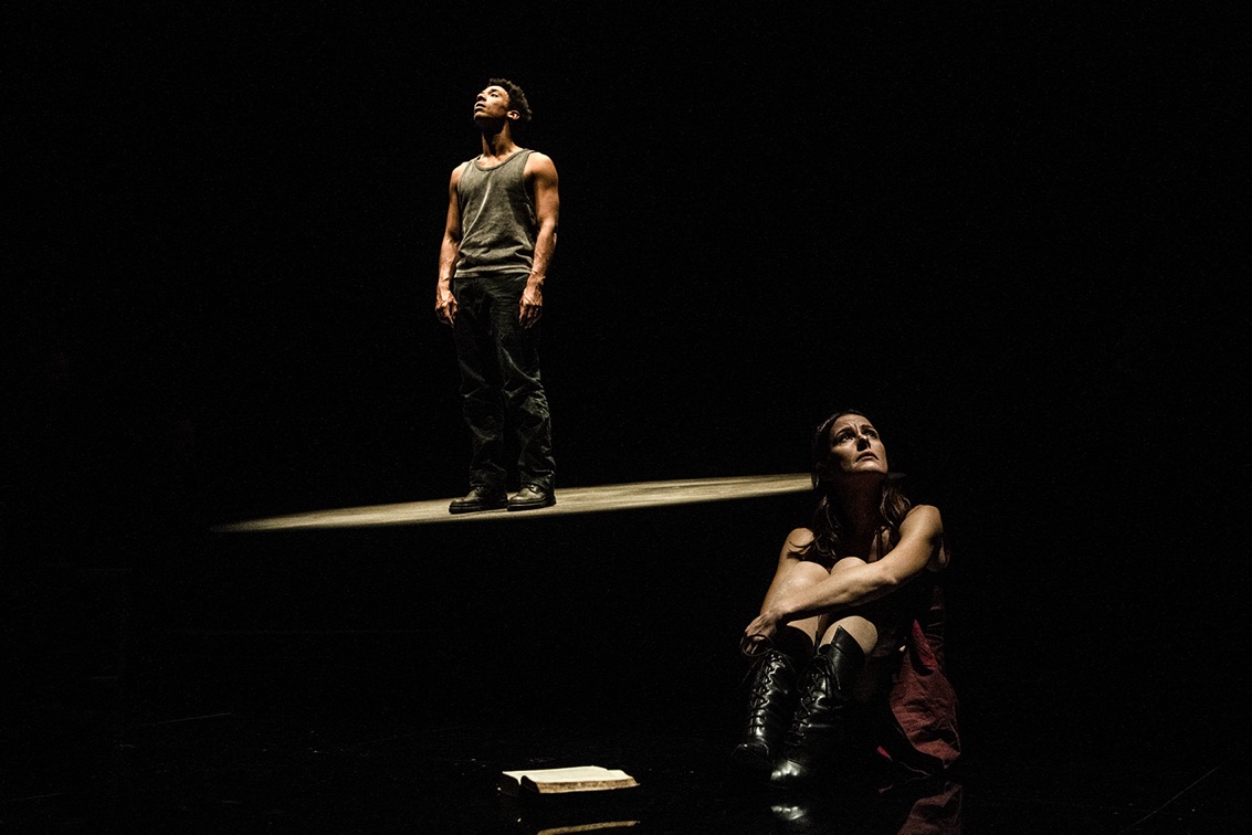Woyzeck regia Tommaso Tuzzoli – (in foto Alberto Boubakar Malanchino e Federica Sandrini) – ph©Pino Miraglia