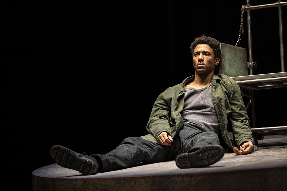 Woyzeck regia Tommaso Tuzzoli – (in foto Alberto Boubakar Malanchino) – ph©Pino Miragli