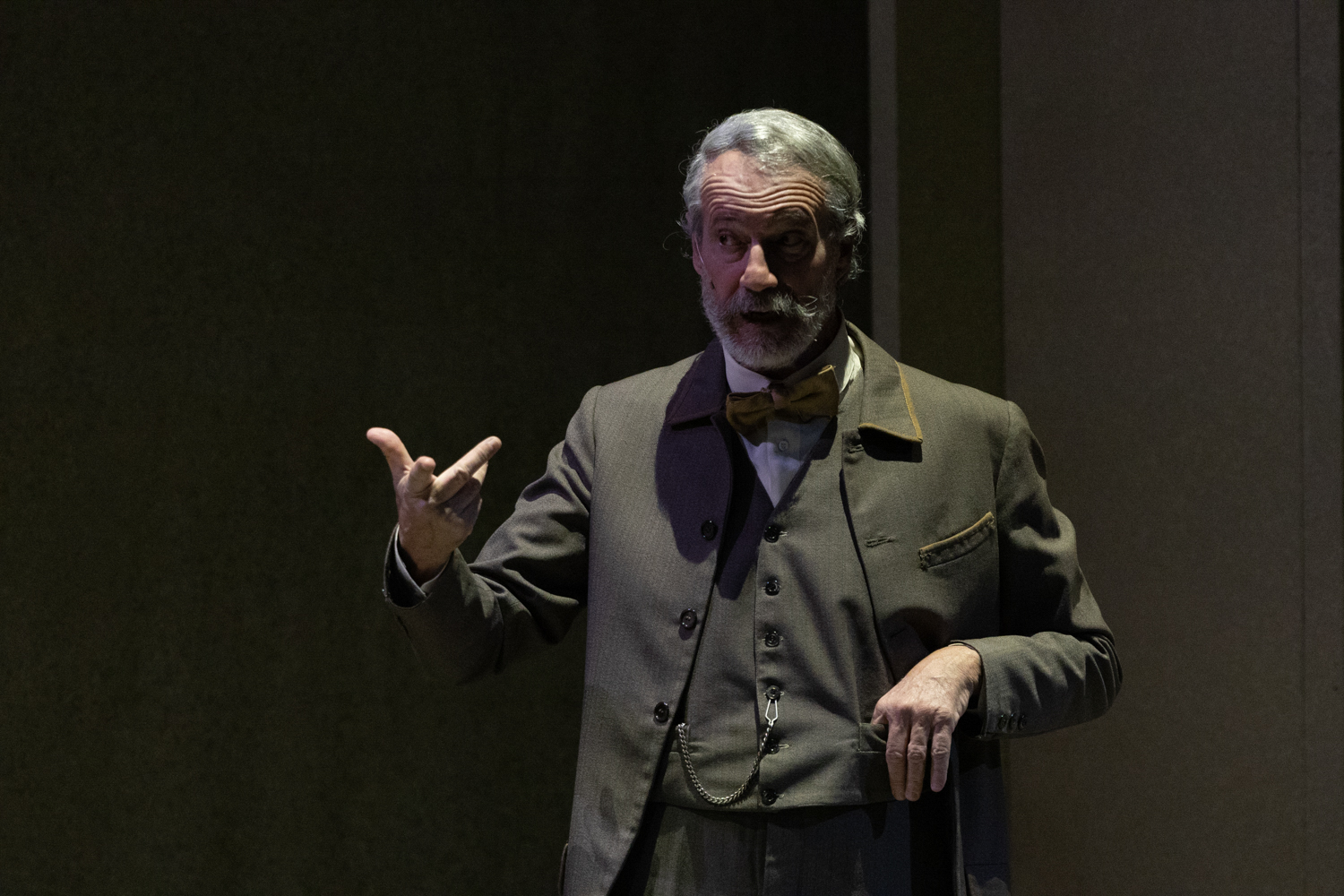 © ivan nocera per teatro di napolii