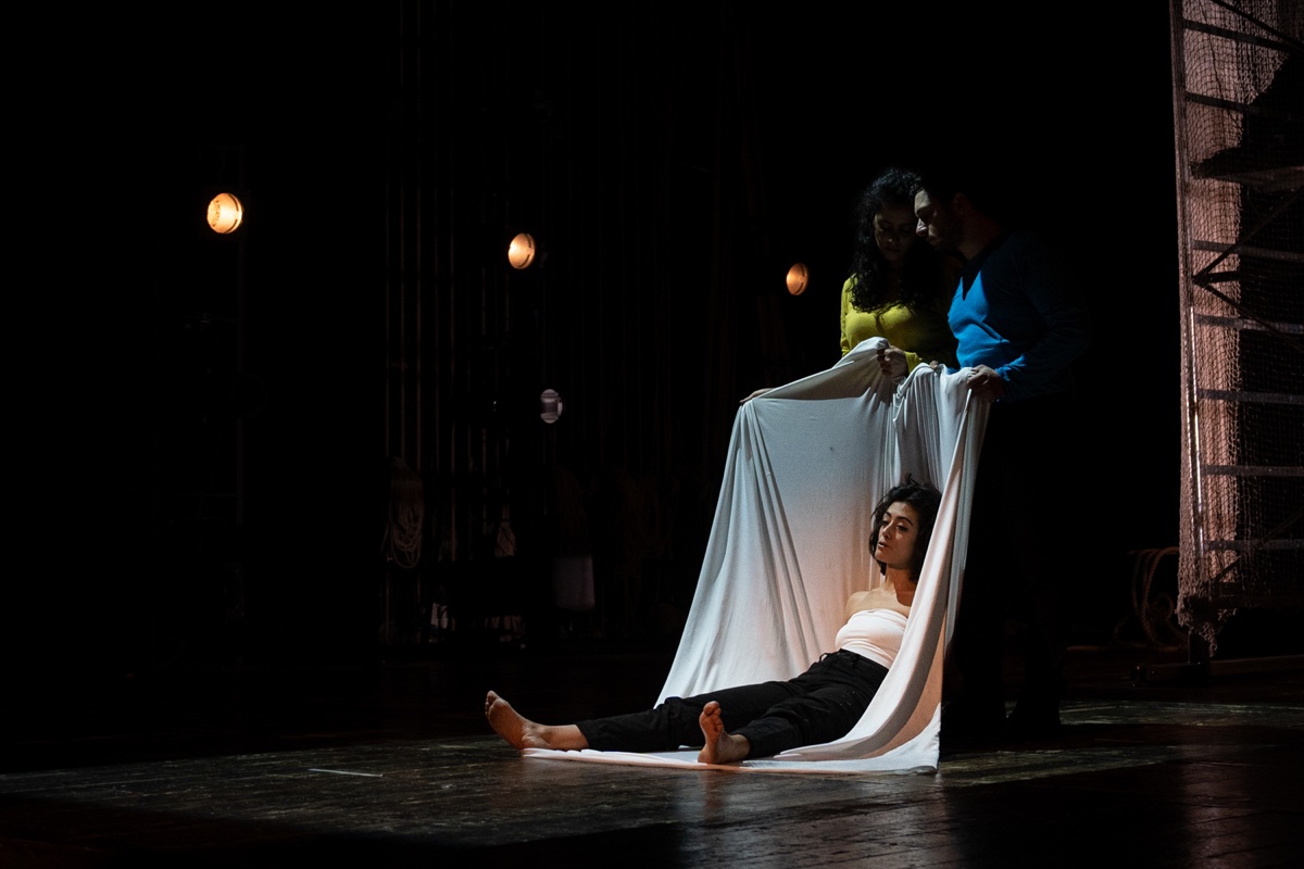 © ivan nocera per teatro di napolii