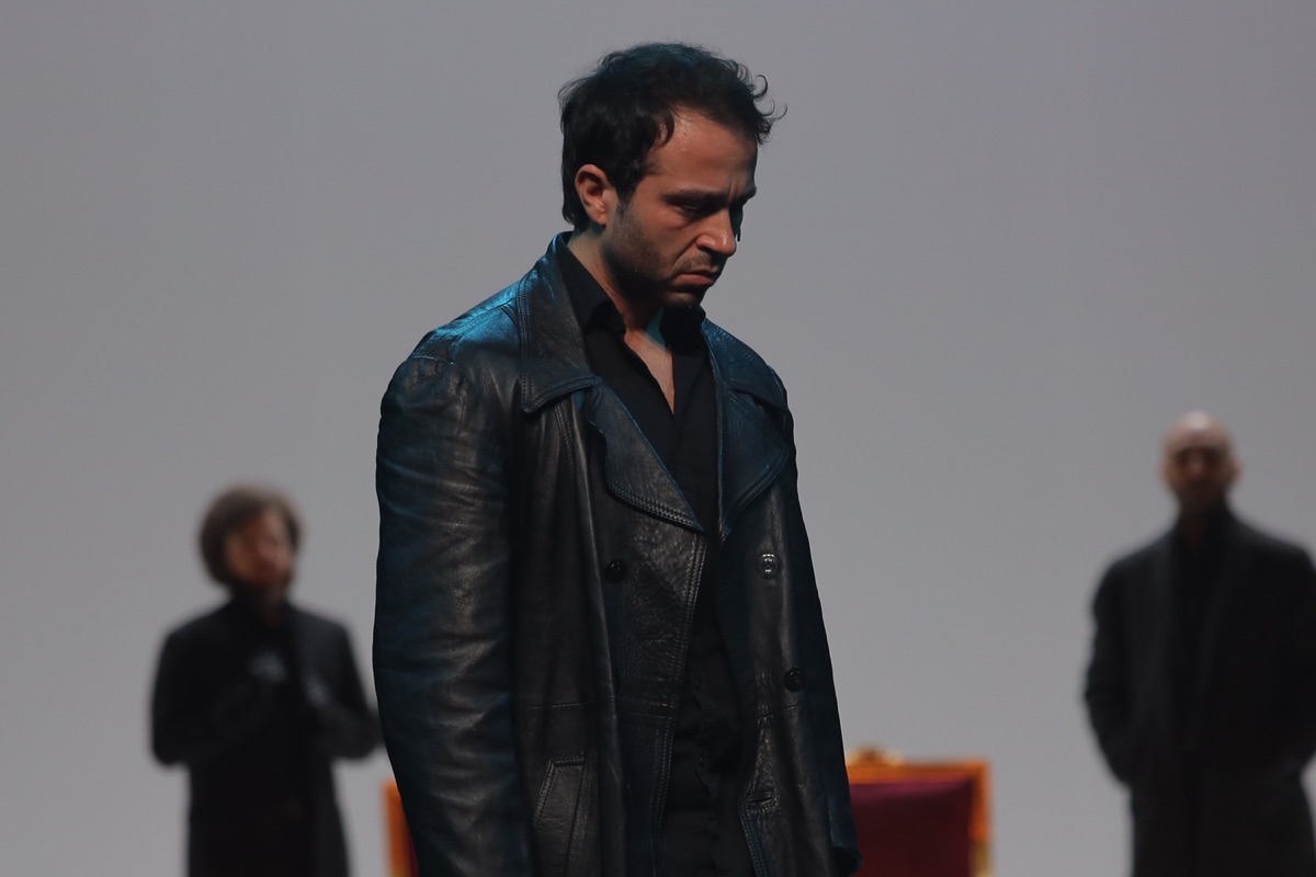 © ivan nocera per teatro di napolii