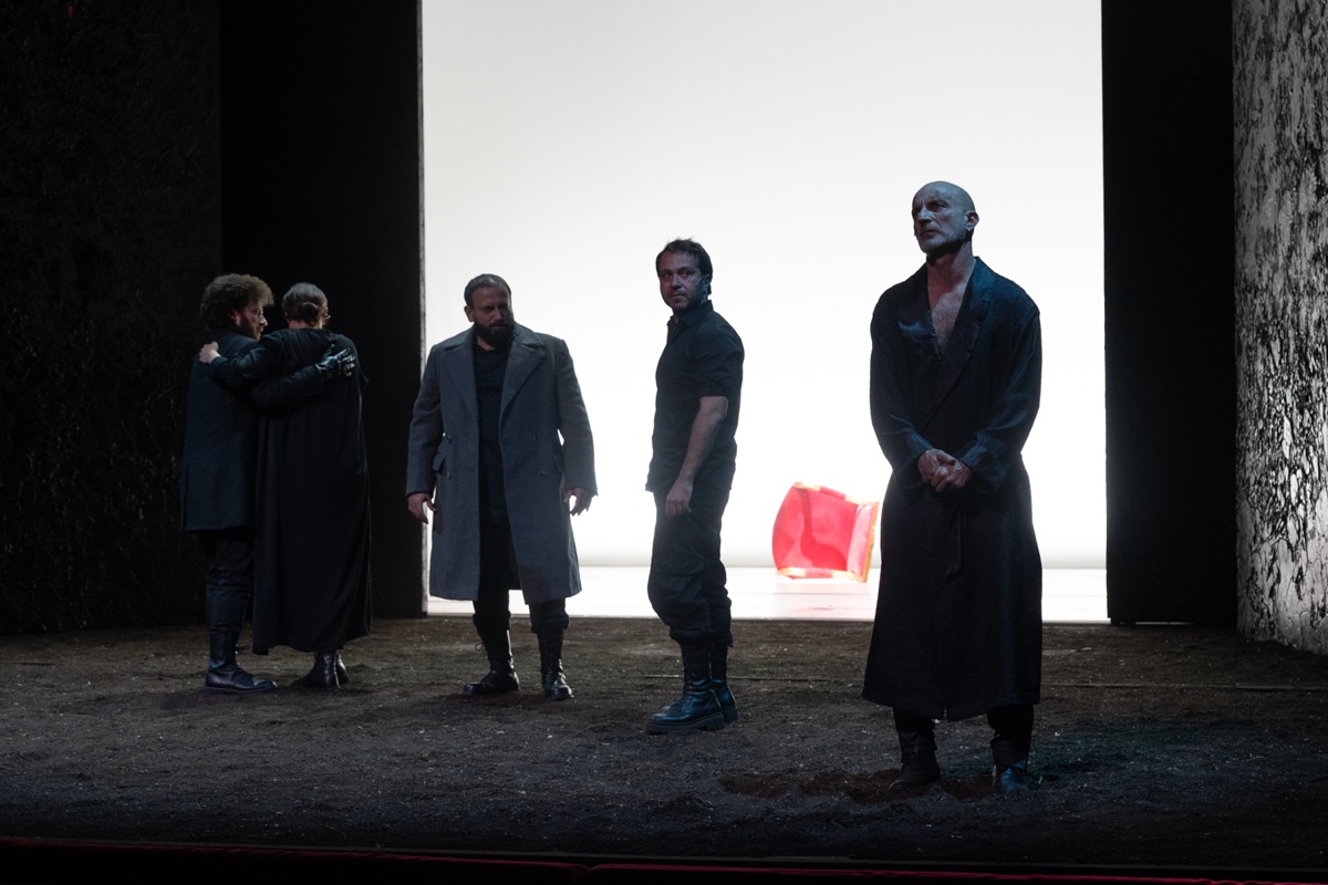 © ivan nocera per teatro di napolii