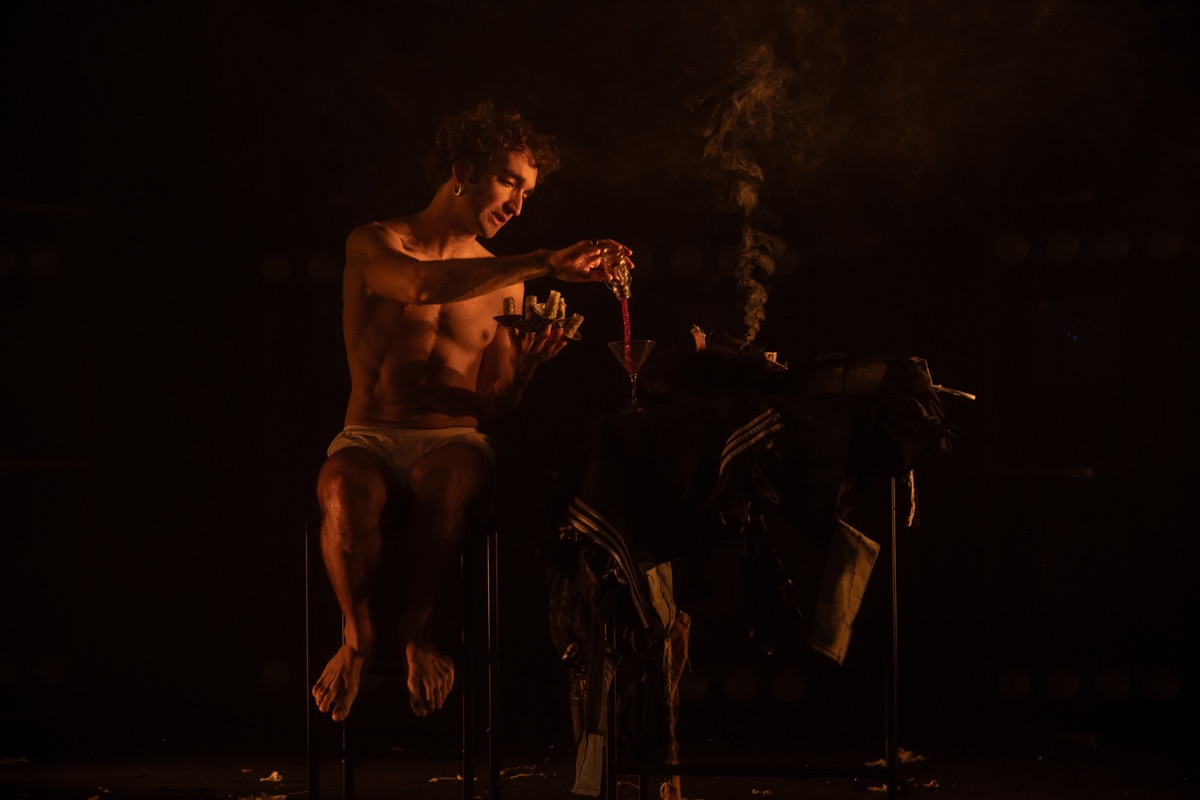 © ivan nocera per teatro di napolii