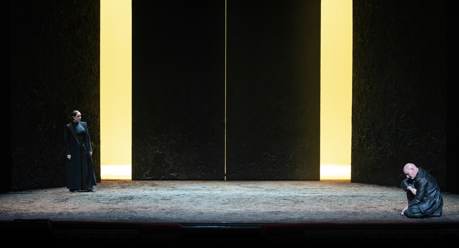 © ivan nocera per teatro di napolii