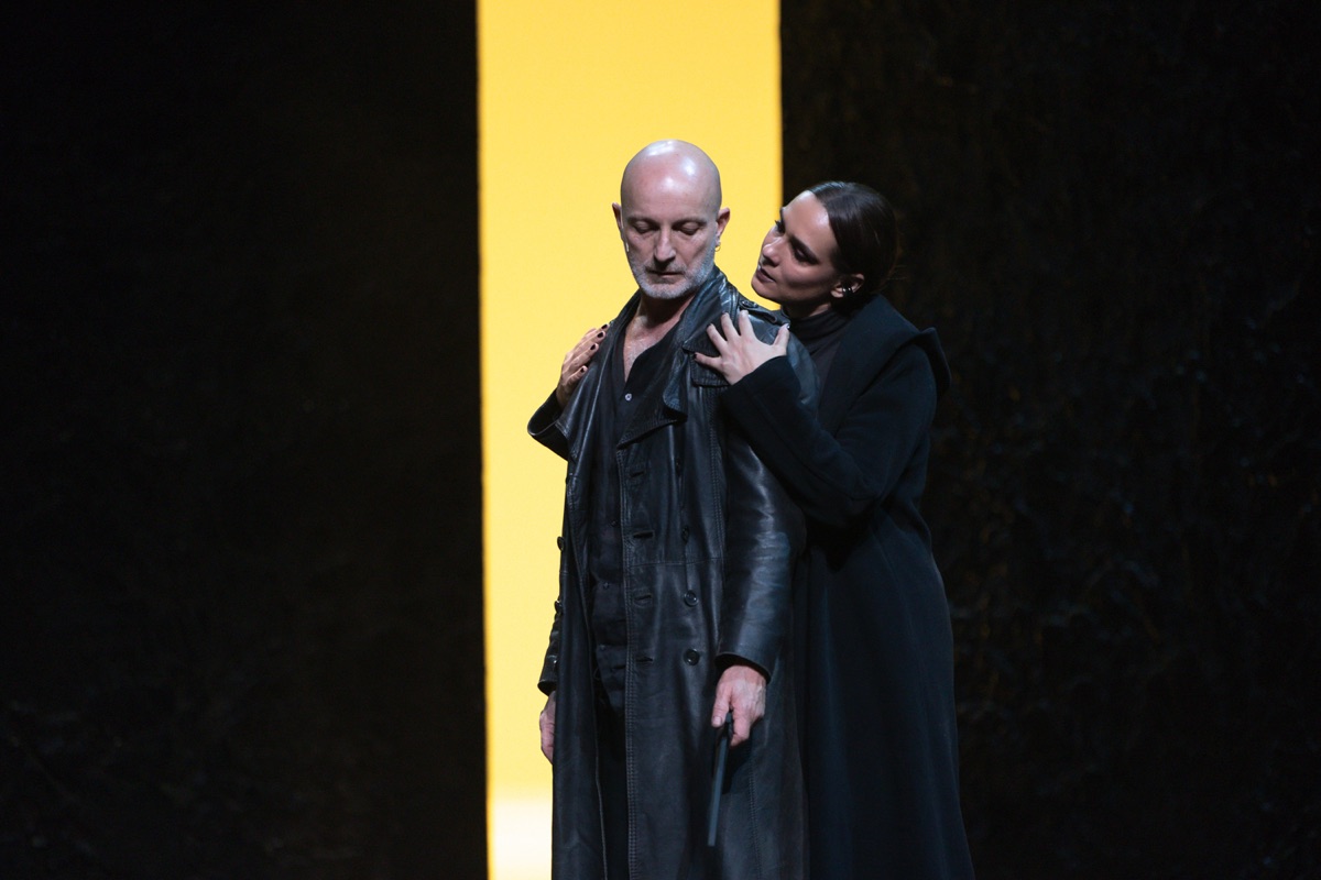 © ivan nocera per teatro di napolii