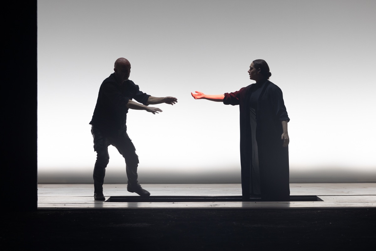 © ivan nocera per teatro di napolii
