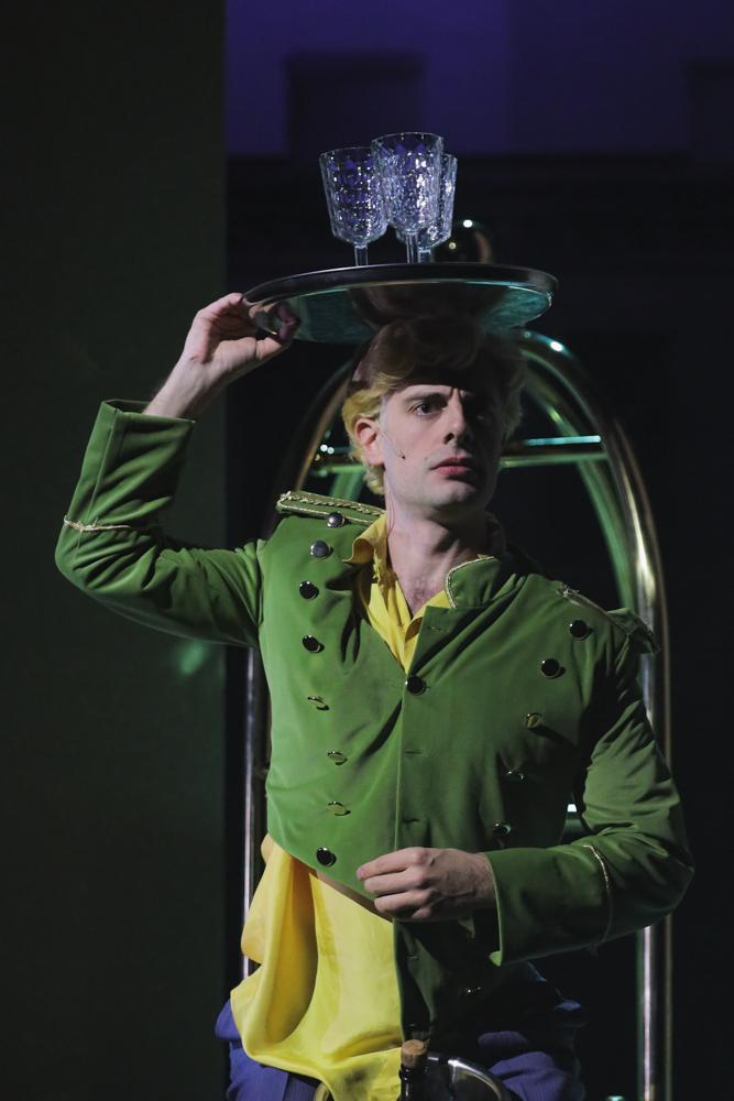 © ivan nocera per teatro di napolii