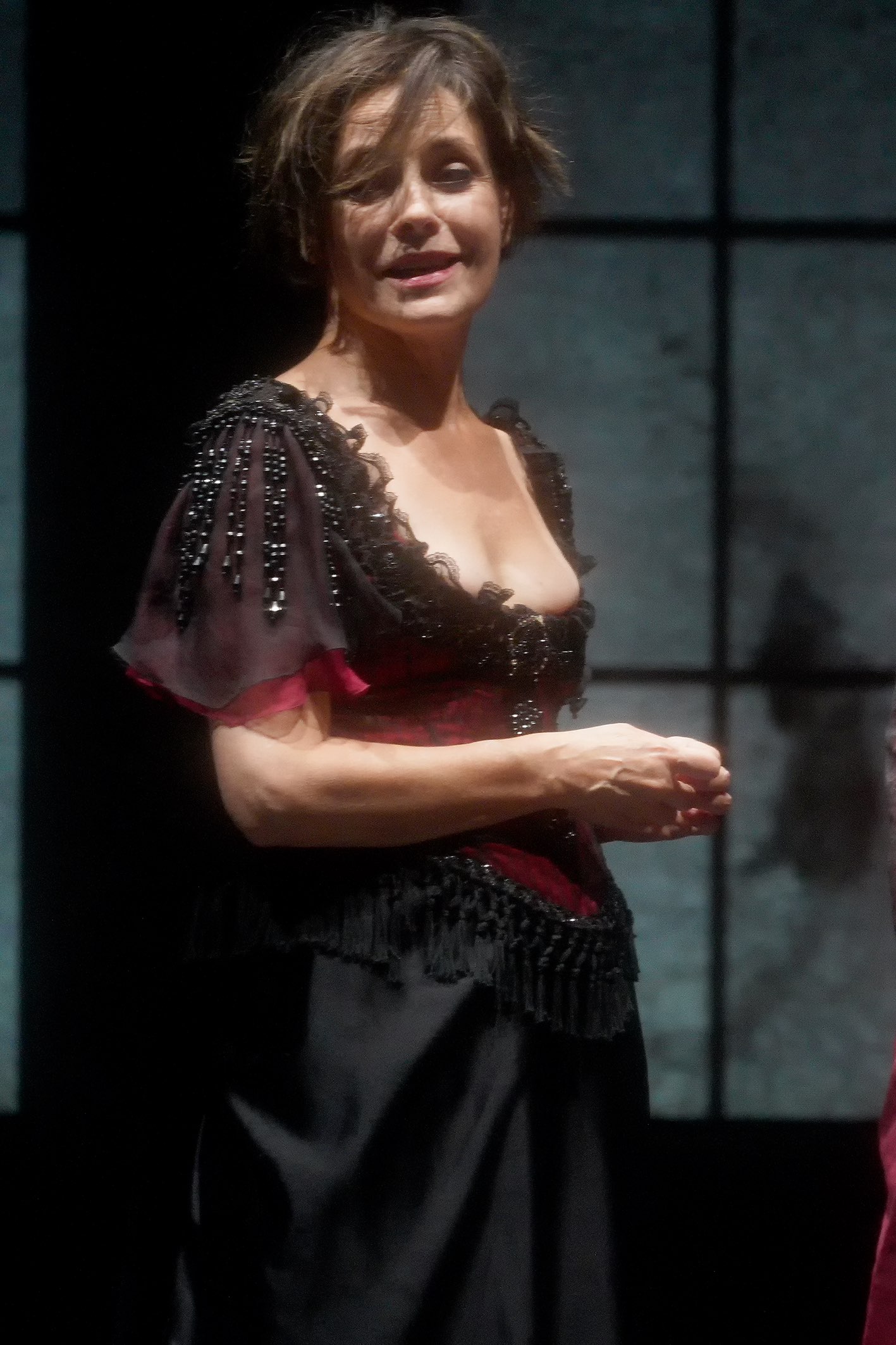 Galatea Ranzi in Anna Karenina ph Antonio Parrinello (1)